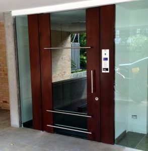 Puertas de seguridad